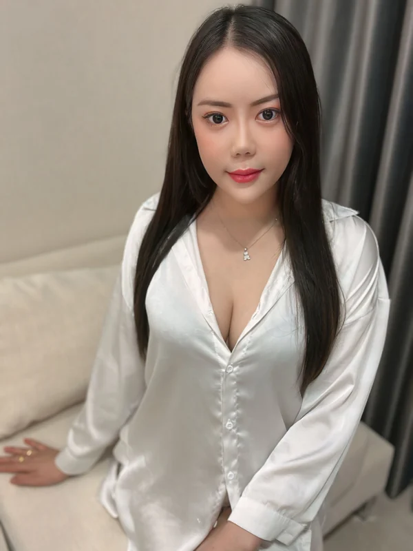 Bowie, a Luna Thai Spa massage therapist in Bangkok