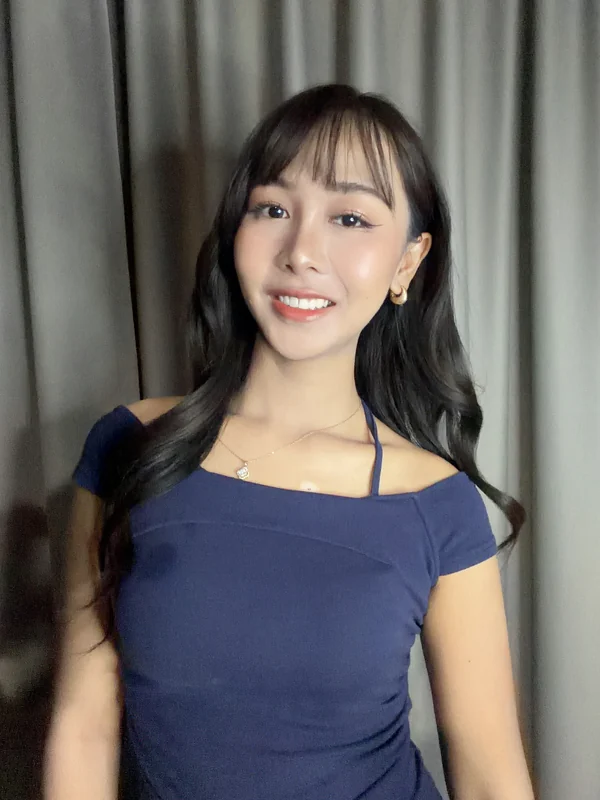 Emily, your Luna Thai Spa massage therapist, ready to come to you