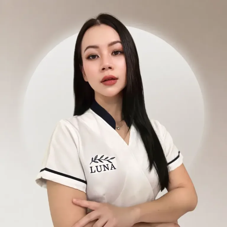 Lana, a Luna massage therapist
