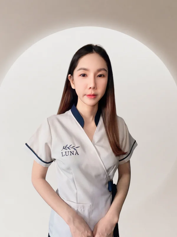 Nana, a Luna massage therapist
